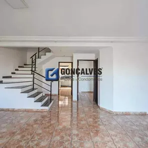 Casa com 4 Quartos para alugar, 250m² no Centro, São Bernardo do Campo
