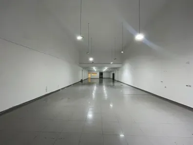 Ponto Comercial para alugar, 637m² no Santana, São Paulo