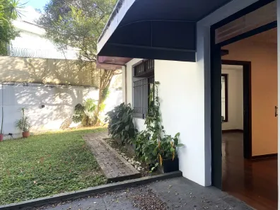 com 8 Quartos para alugar, 428m² no Pinheiros, São Paulo