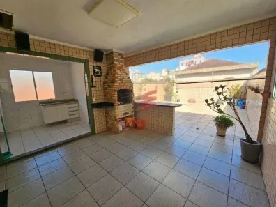 Sobrado com 4 Quartos à venda, 250m² no Embaré, Santos