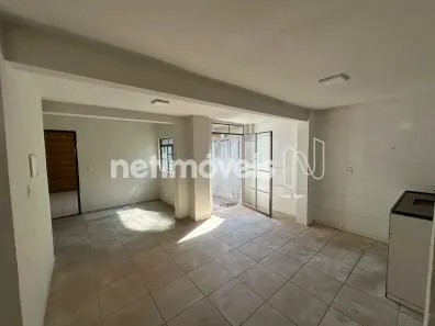 Casa com 6 Quartos à venda, 200m² no Campo Alegre, Belo Horizonte