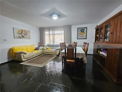 Sobrado com 4 Quartos à venda, 189m² no Jardim, Santo André
