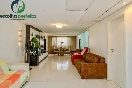 Casa de Condomínio com 4 Quartos à venda, 350m² no Piatã, Salvador