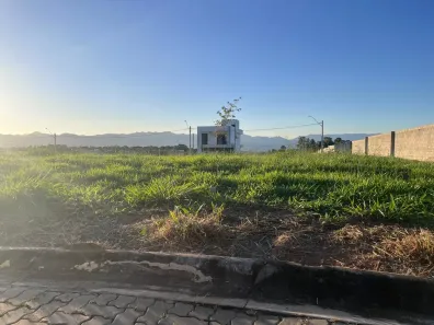 Lote/Terreno à venda, 230m² no Piracangaguá, Taubaté