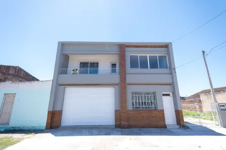 Casa com 3 Quartos à venda, 402m² no Porto, Pelotas