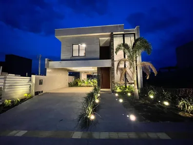 Sobrado com 3 Quartos à venda, 215m² no Jardins Capri, Senador Canedo