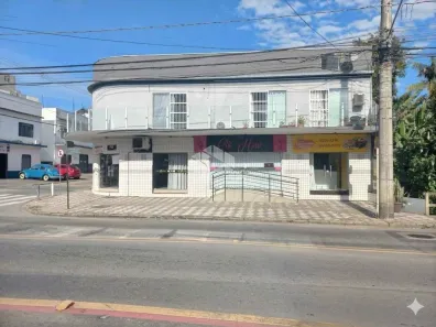 Prédio Residencial com 20 Quartos à venda, 1200m² no Velha, Blumenau