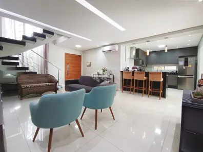 Casa com 3 Quartos à venda, 200m² no Parque da Matriz, Gravataí