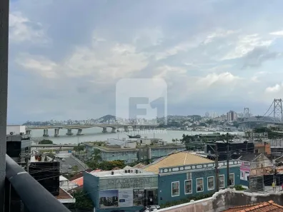 Apartamento com 2 Quartos à venda, 75m² no Centro, Florianópolis