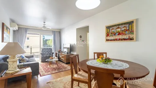 Apartamento com 2 Quartos à venda, 71m² no Passo da Areia, Porto Alegre