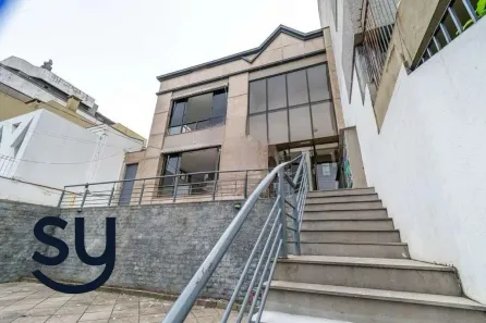 Prédio Comercial para alugar, 375m² no Higienópolis, Porto Alegre