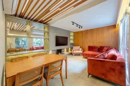 Sobrado com 3 Quartos à venda, 143m² no Chácara das Pedras, Porto Alegre
