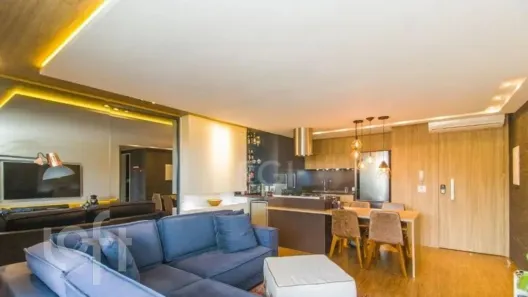 Apartamento com 2 Quartos à venda, 70m² no Menino Deus, Porto Alegre