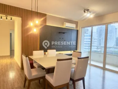 Apartamento com 3 Quartos para alugar, 102m² no América, Joinville