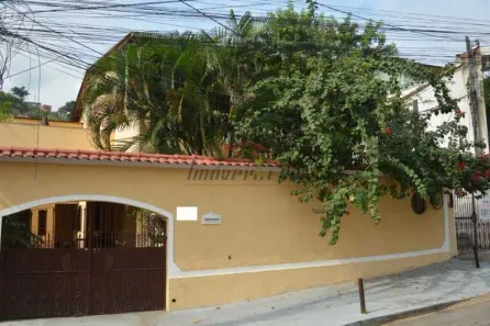 Casa com 6 Quartos à venda, 280m² no Campinho, Rio de Janeiro