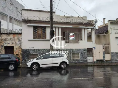 Imóvel Comercial com 4 Quartos à venda, 190m² no Floresta, Belo Horizonte