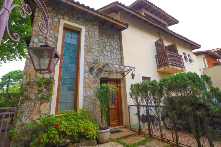 Casa com 3 Quartos à venda, 309m² no Jardim Santo Amaro, São Paulo