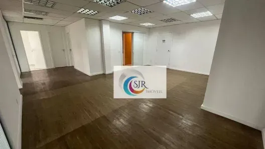 Sala Comercial para alugar, 245m² no Cerqueira César, São Paulo