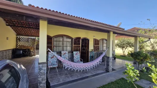 Casa com 2 Quartos à venda, 119m² no Coqueiral, Araruama