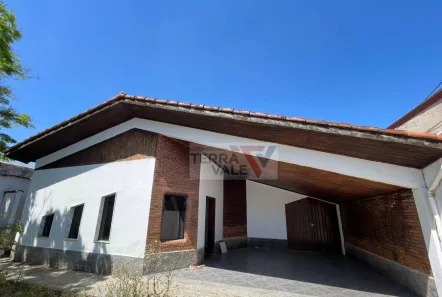 Casa com 4 Quartos à venda, 211m² no Vila Nunes, Lorena