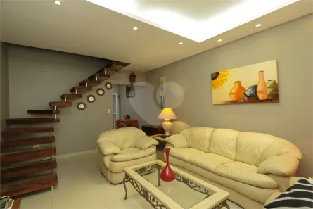 Sobrado com 2 Quartos à venda, 108m² no Jardim Internacional, São Paulo