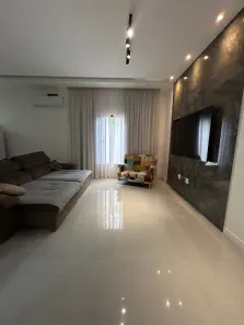 Casa de Condomínio com 4 Quartos à venda, 239m² no Lagoa, Macaé