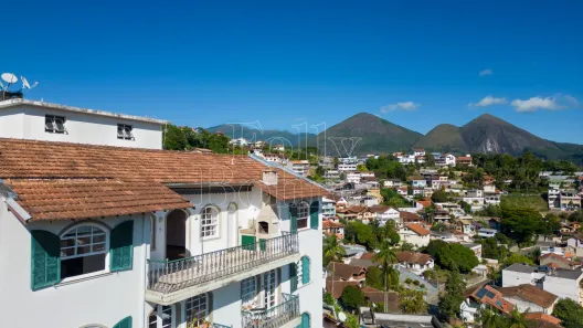 Cobertura com 3 Quartos para alugar, 130m² no Braunes, Nova Friburgo