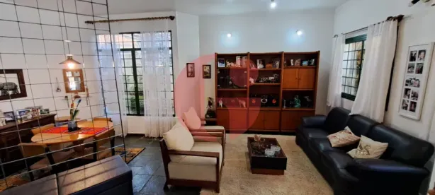 Sobrado com 5 Quartos à venda, 500m² no Jardim das Colinas, São José dos Campos