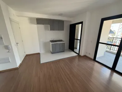 Apartamento com 2 Quartos para alugar, 64m² no Vila Firmiano Pinto, São Paulo