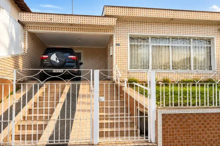 Casa com 3 Quartos à venda, 250m² no Jardim Guanca, São Paulo