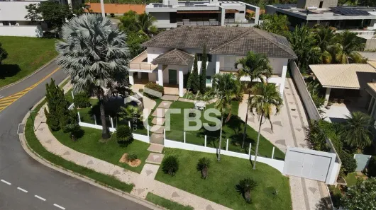 Casa de Condomínio com 4 Quartos à venda, 550m² no Residencial Alphaville Flamboyant, Goiânia