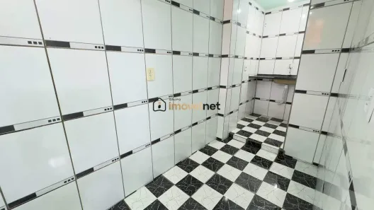 Casa com 2 Quartos para alugar, 50m² no Salgado Filho, Belo Horizonte