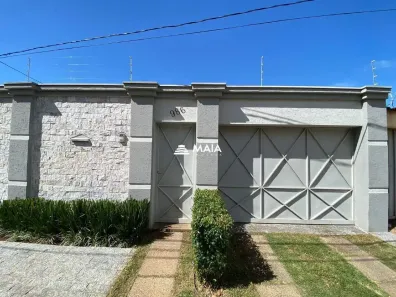 Casa com 3 Quartos à venda, 175m² no São José, Uberaba