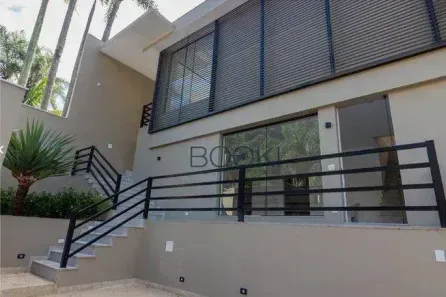 Casa com 5 Quartos para alugar, 450m² no Jardim Guedala, São Paulo