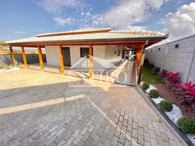 Fazenda/Sítio com 2 Quartos para alugar, 250m² no Francisca Augusta Rios, Pouso Alegre