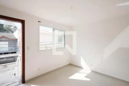 Casa com 2 Quartos à venda, 95m² no Vila Rosa, São Paulo