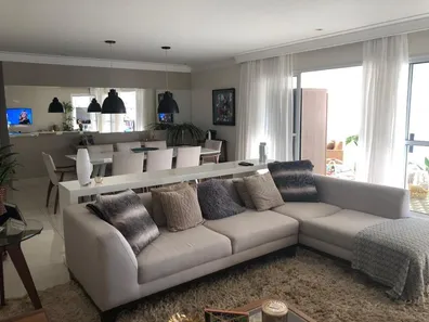 Apartamento com 4 Quartos para alugar, 212m² no Alphaville Empresarial, Barueri