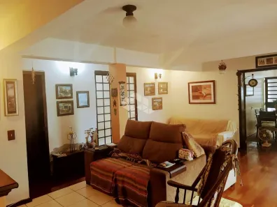 Casa com 3 Quartos à venda, 340m² no Tristeza, Porto Alegre