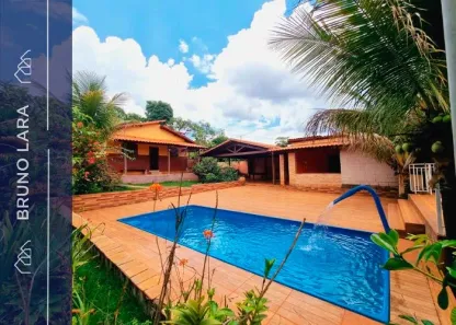 Fazenda/Sítio com 5 Quartos à venda, 300m² no , Mateus Leme