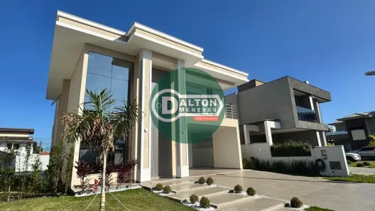 Casa com 4 Quartos à venda, 200m² no São João do Rio Vermelho, Florianópolis