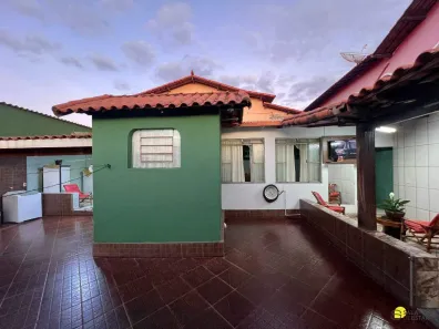 Casa com 4 Quartos à venda, 329m² no Tirol (Barreiro), Belo Horizonte