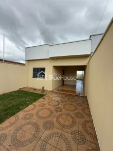 Casa com 2 Quartos à venda, 67m² no Setor Samarah, Trindade
