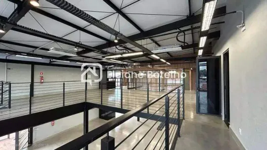 Prédio Comercial para alugar, 735m² no Vigilato Pereira, Uberlândia