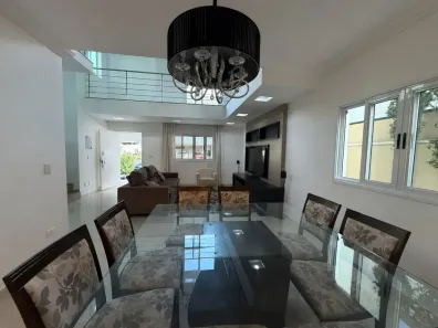 Casa de Condomínio com 4 Quartos para venda ou aluguel, 200m² no Jardim San Marino, São José dos Campos