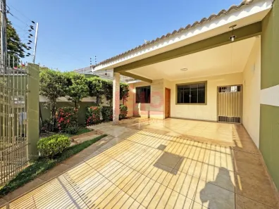 Casa com 3 Quartos para alugar, 153m² no Jardim Canadá, Maringá