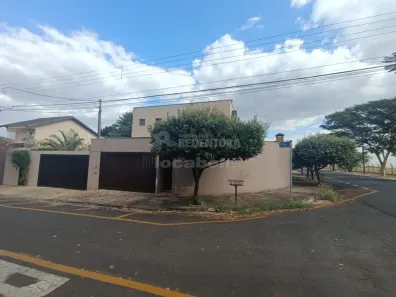 Sobrado com 5 Quartos à venda, 320m² no Jardim Maria Cândida, São José do Rio Preto