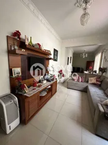 Sobrado com 4 Quartos à venda, 126m² no Brás de Pina, Rio de Janeiro
