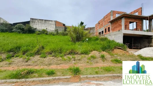Lote/Terreno à venda, 251m² no Pinheirinho, Vinhedo