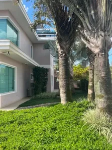 Casa de Condomínio com 3 Quartos à venda, 362m² no América, Joinville