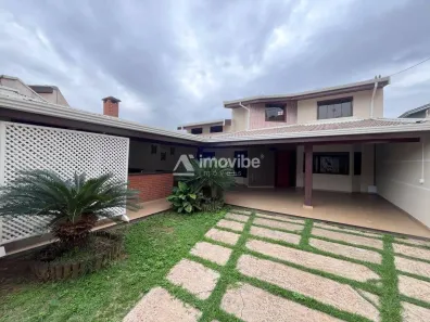 Casa com 4 Quartos para alugar, 260m² no Parque Novo Mundo, Americana